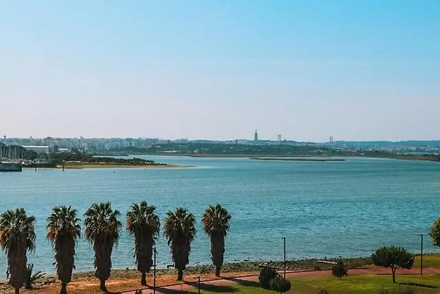 Golden Place - Seixal